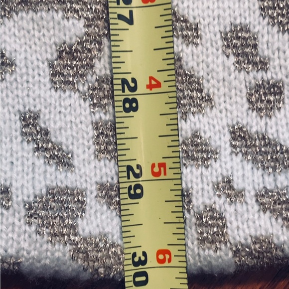 Calvin Klein Infinity Scarf Animal Print Soft Cream and Gold - Picture 9 of 10